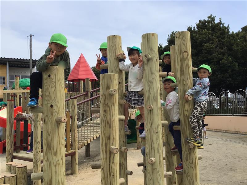 新しい遊具が完成〜♡